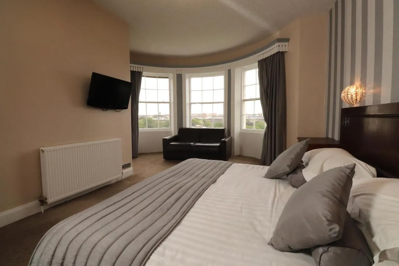 The Esplanade Hotel Scarborough 3*,